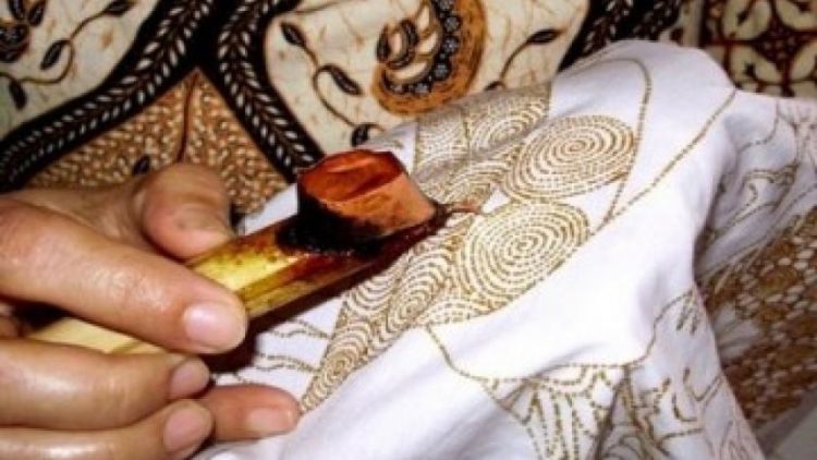 Bukan Sekedar Corak, Ada Rasa Pembentukkan Karakter di Balik Kain Batik