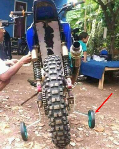 Saking Kreatifnya, Penampakan Modifikasi Sepeda Motor ini Malah Bikin Gagal Paham