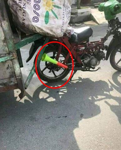 Saking Kreatifnya, Penampakan Modifikasi Sepeda Motor ini Malah Bikin Gagal Paham