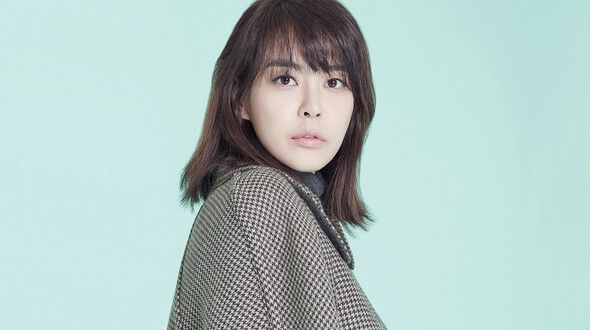 9 Artis Korea yang Pernah Berperan Ganda di Serial Drama. Sungguh Berbakat!