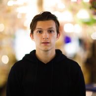 Fakta Seputar Tom Holland; Pemain “Spider Man: No Way Home” yang Bertalenta