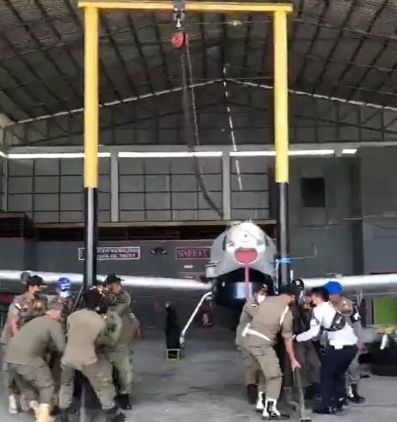 Cuitan Mantan Menteri Kelautan dan Perikanan Terkait Pesawat Susi Air Miliknya yang Dikeluarkan Paksa dari Hanggar Bandara Malinau Kalimantan Utara