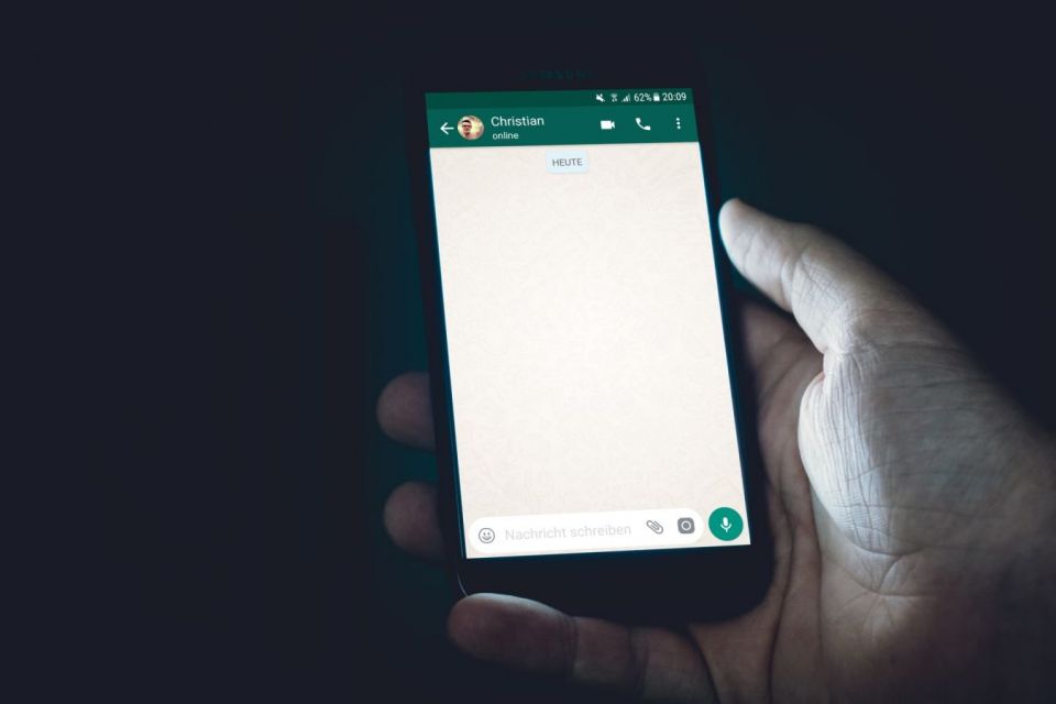 Dilema Warganet Soal Fitur Baru WhatsApp yang Bisa Sembunyikan Status 'Online'