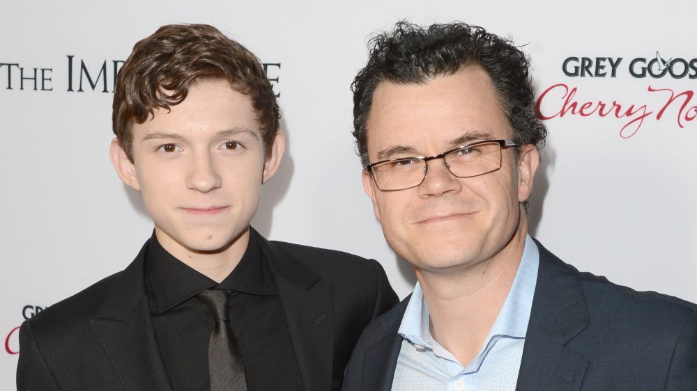 Tom Holland dan Dominic Holland