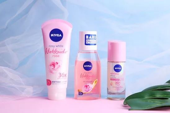 5 Rekomendasi Skincare yang Bisa Lindungi Kulit dari Blue Light