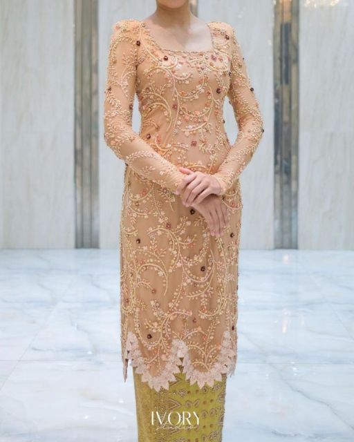 Rekomendasi kebaya cokelat