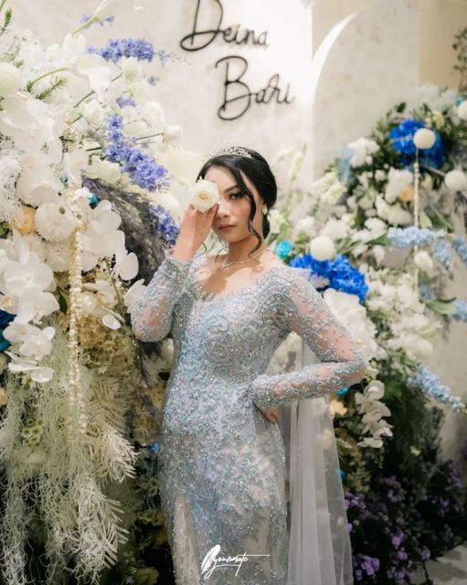 Rekomendasi kebaya biru full payet