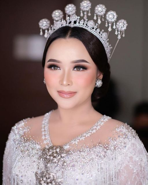 Pernikahan adik Ayu Ting Ting