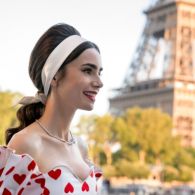 Tidak Semua Sesuai Ekspektasi! Inilah Beberapa Kultur Paris yang Disiratkan dalam Series Emily in Paris