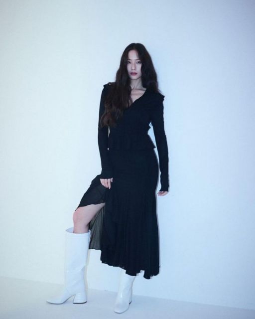 Potret gaya cantik Krystal Jung