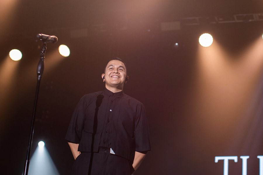 Konser Tulus di Bandung dibubarkan petugas karena tidak kantongi izin