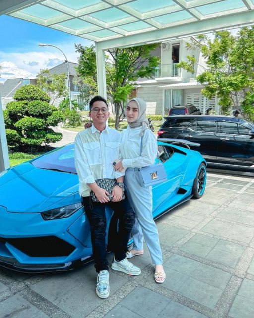 Doni Salmanan beli Porsche dari Arief Muhammad seharga 4M