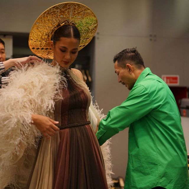 Potret Paula di Arab Fashion Week