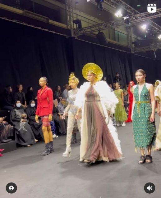 Potret Paula di Arab Fashion Week