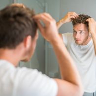 Ini 3 Alasan Cowok Harus Coba Tren Rambut Baru dengan Clay