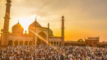 Bulan Suci Ramadhan Tiba, Apa saja sih yang Perlu dipersiapkan? Yuk, Niatkan Ibadah mulai dari Hal Kecil!