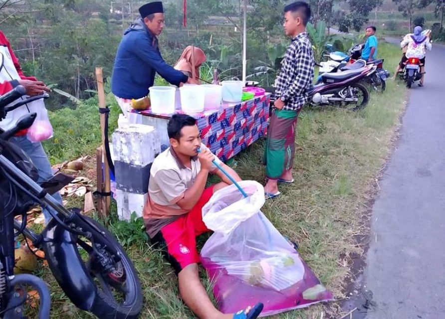 12 Potret Nyeleneh Menu Buka Puasa Ramadan, Ada-ada Aja~