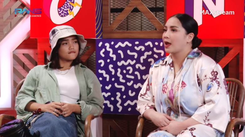 Nagita slavina tak pernah buka hp Raffi