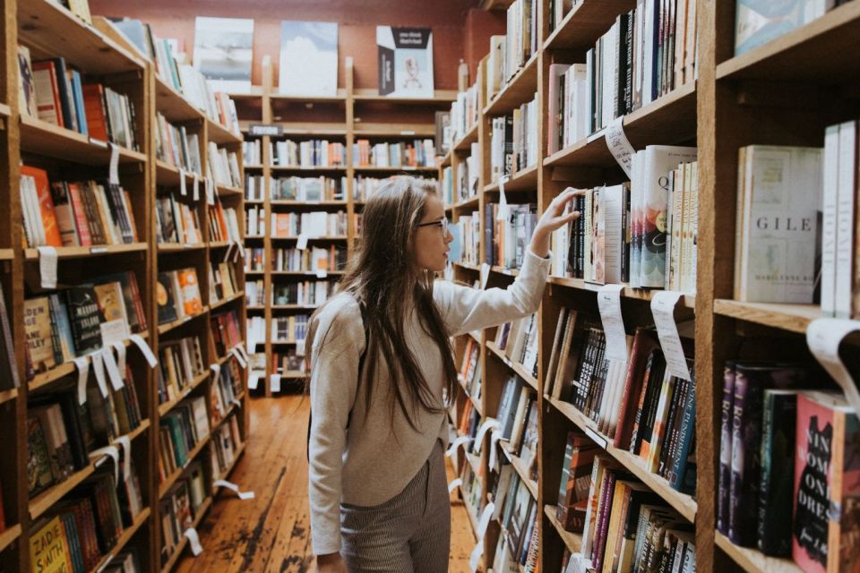 Bookshaming nggak bikin kamu jadi keren