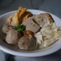 5 Bakso ini Porsinya Nggak Ngotak, Bisa untuk Mukbang Sekomplek!