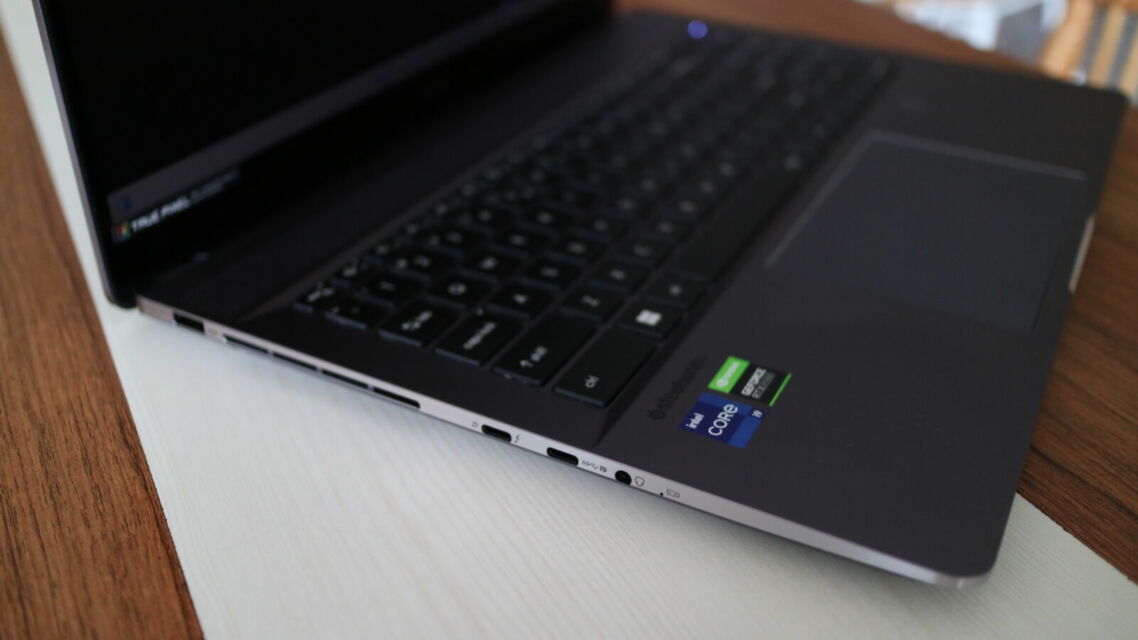 [Review] MSI Creator Z16P: Laptop Elegan yang Bisa Diandalkan Content Creator