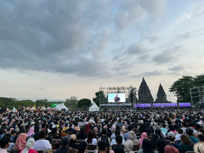 Senja di Prambanan Jazz 2022 dan Suguhan Musik Rasa Internasional