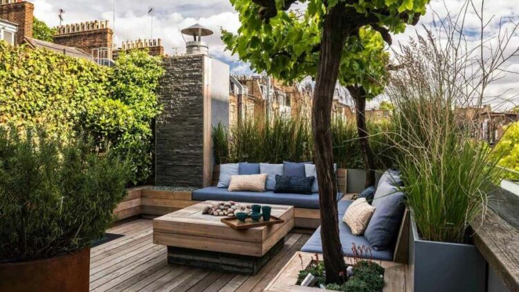 5 Inspirasi Rooftop Minimalis Estetik, Nyantai di Rumah Jadi Makin Asyik!