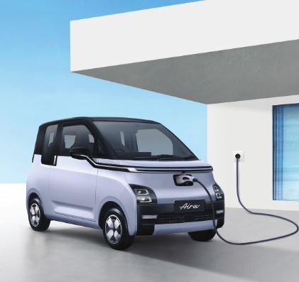 Wuling Air ev bisa di-charge di rumah