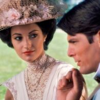 Review Film Somewhere In Time (1980): Menjelajah Waktu Tanpa Mesin Waktu