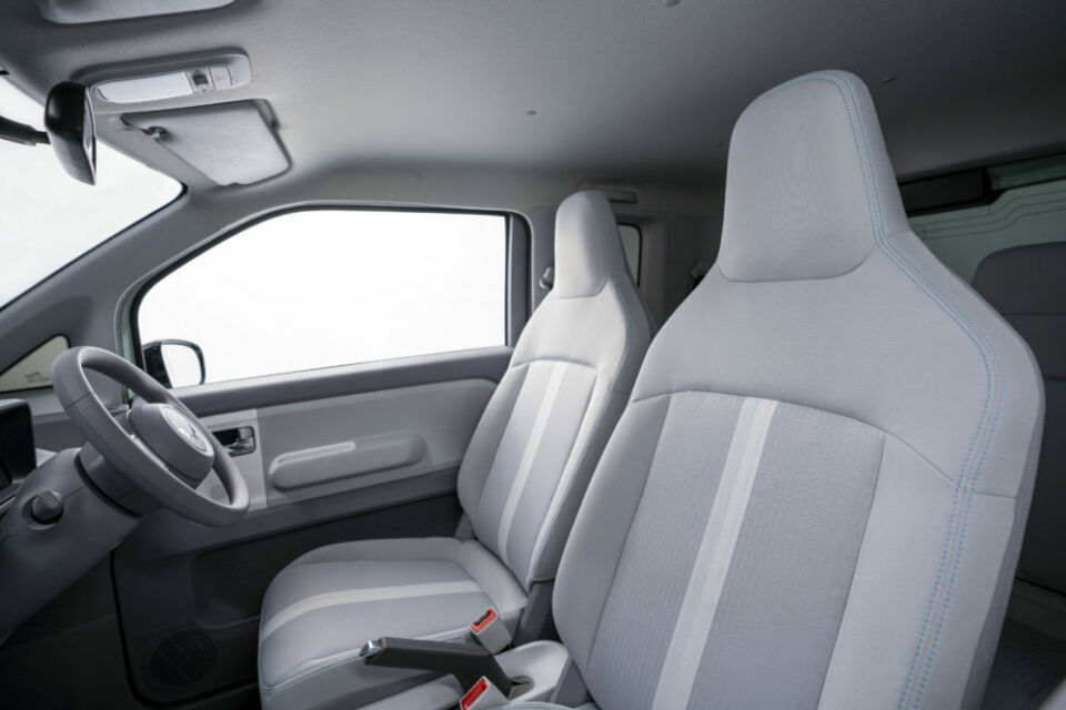 interior Wuling Air ev