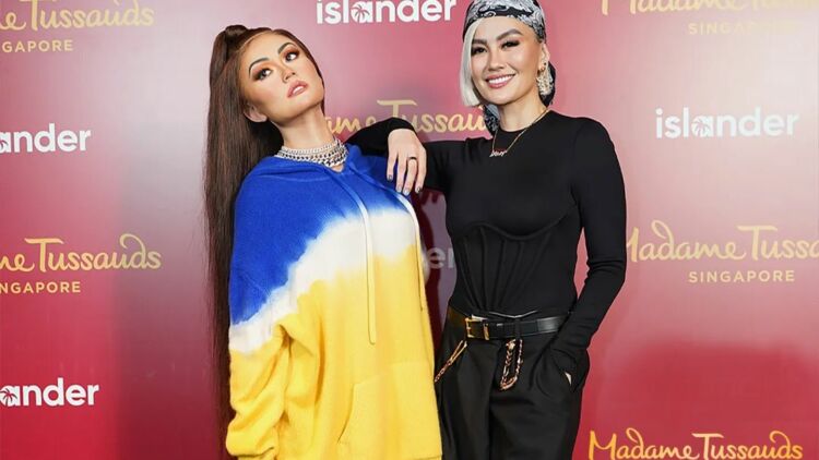 Patung Lilin Agnezmo Akhirnya Dipajang di Madame Tussauds Singapura. Bangga!