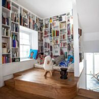 5 Ide Reading Nook Estetik di Rumah, Tenang dan Cozy Banget!