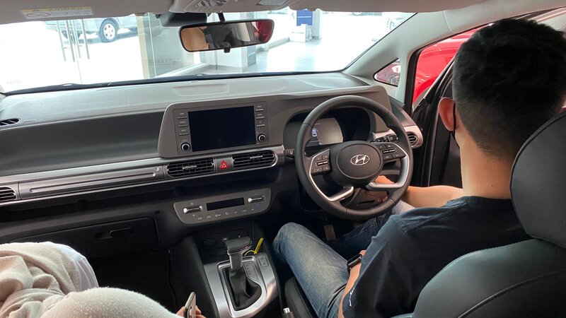 hyundai stargazer interior | Dok. Hipwee