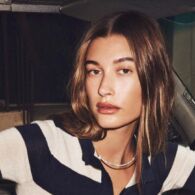 Bantah Rumor Hamil, Hailey Baldwin Cerita Idap Kista Ovarium Seukuran Apel