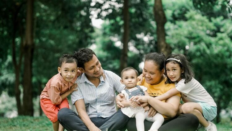 Peran Keluarga Jadi Penentu Kesehatan Mental Anak. Sudah Siapkah Kita sebagai Orang Tua?