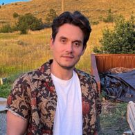 John Mayer Ungkap Terima Kasih Khusus untuk Fans Indonesia Usai Lagunya Populer Lagi