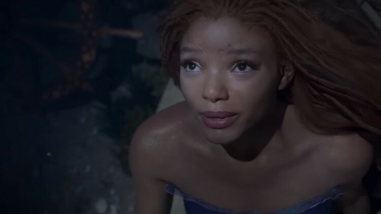 Sempat Picu Penolakan, Sutradara Ungkap Alasan Sederhana Pilih Halle Bailey di The Little Mermaid