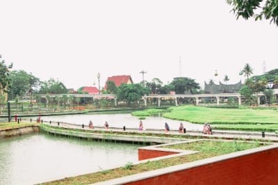 Pedestresian di Kawasan Danau Archipelago