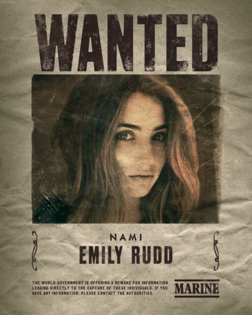 Emily Rudd sebagai Nami