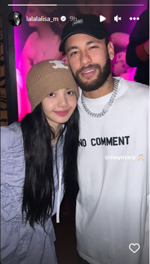 Lisa dan Neymar foto berdua