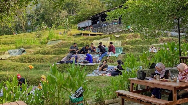 10 Rekomendasi Tempat Wisata dan Kuliner Jogja yang Wajib Dikunjungi