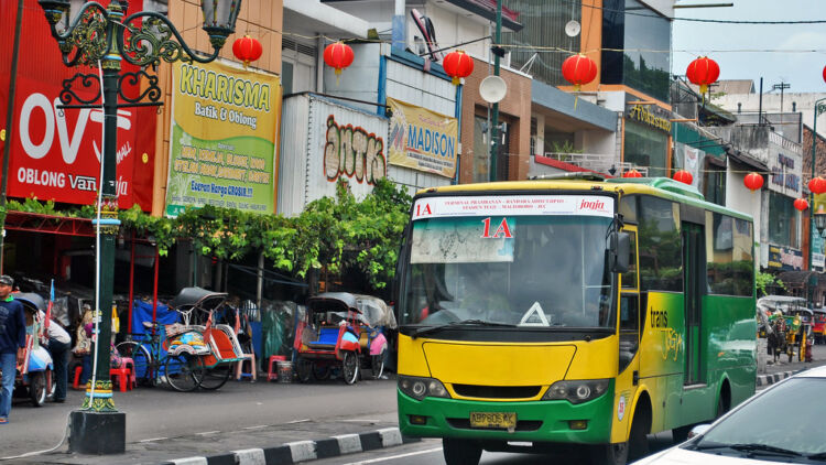 Liburan ke Jogja dengan Transportasi Umum