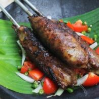 Sate Buntel: Kelezatan Sate dengan Gaya Unik dan Aroma Menggoda yang Menggugah Selera