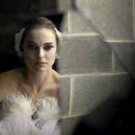 Review Film Black Swan dari Sisi Psikologis, Ada Apa dengan Nina Sayers?