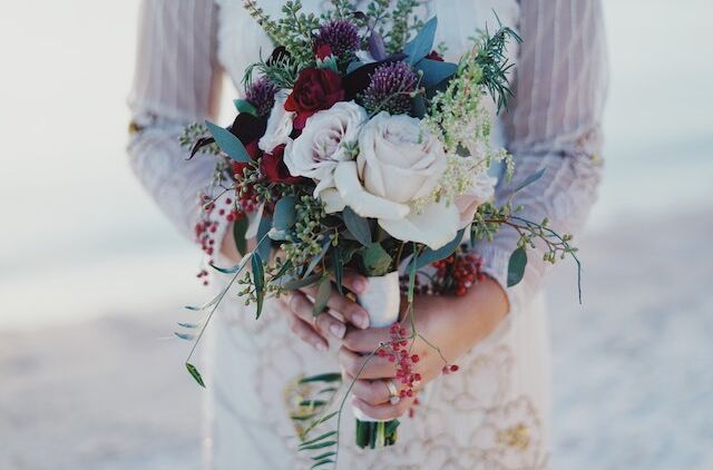 Bosan Dengan Bouquet Bunga dan Uang, 7 Inspirasi Bouquet Untuk Kado Wisuda Teman Kalian Selain Bunga dan Uang!