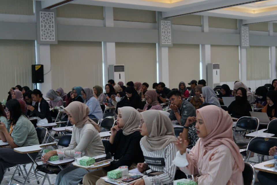 Putaran Ketiga Generasi Mindful Roadshow 2023, Hipwee & Meatless Monday Indonesia Kunjungi Fakultas Psikologi Universitas Ahmad Dahlan Yogyakarta