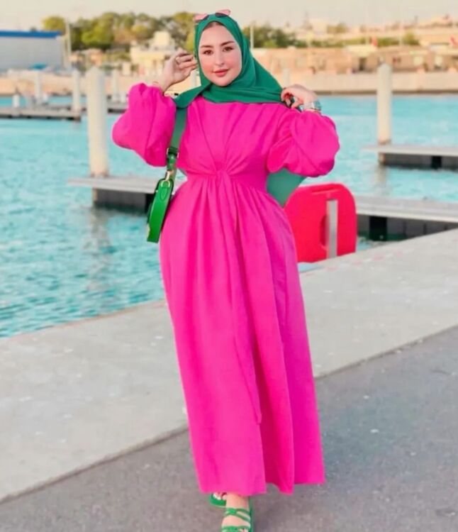 Baju Pink Cocok dengan Hijab Warna Apa? 10 Pilihan Ini Paling Pas untuk ...