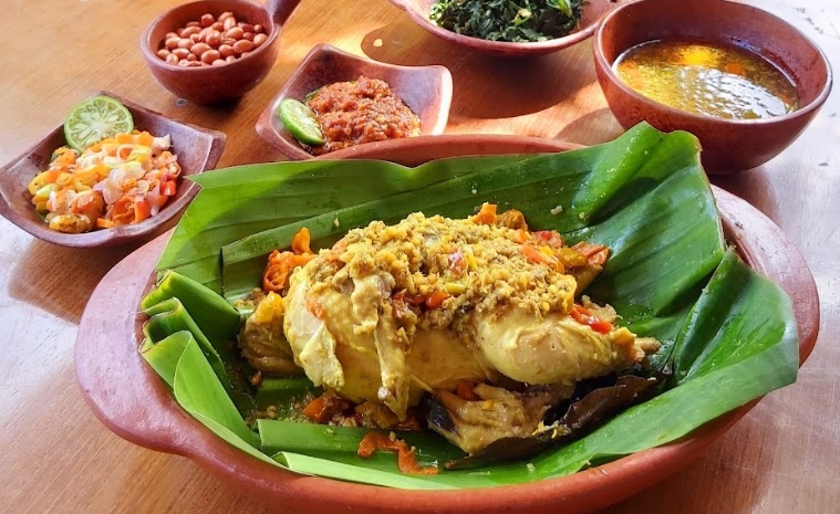 ayam betutu khas bali