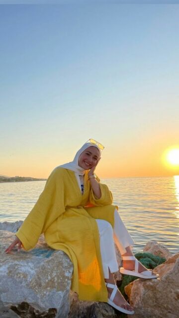 ootd cewek hijab ke pantai