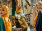 9 Warna Jilbab yang Cocok untuk Baju Kuning Mustard